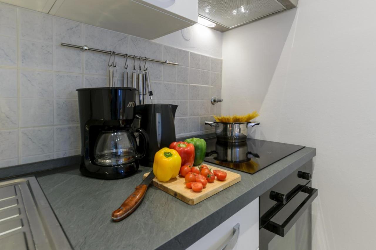Charming Apartment In Town Center 普拉 外观 照片